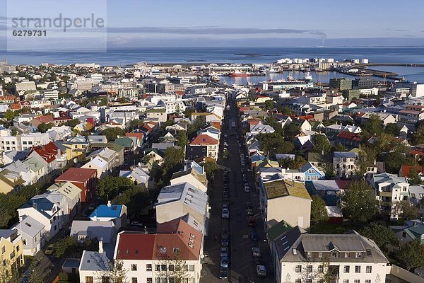 Reykjavik Hauptstadt niedrig Hafen Gebäude Großstadt Hauptstadt bunt Ansicht Hallgrímskirkja Luftbild Fernsehantenne Island