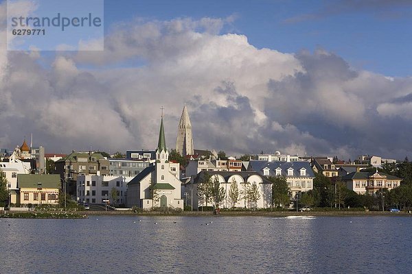 Reykjavik  Hauptstadt  sehen  über  aufwärts  Großstadt  See  Kirche  Tjörn  Hallgrímskirkja  Island  Zinn