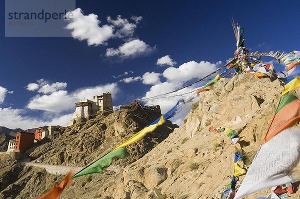 Fahne  Sieg  Gewinn  Asien  Indien  Ladakh  Leh  Kloster  Gebet