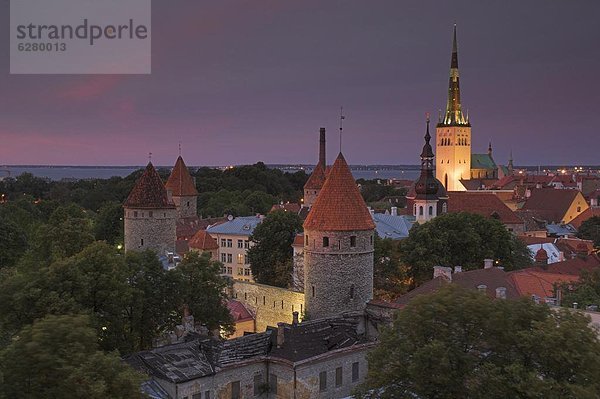 Tallinn  Hauptstadt  Europa  Verteidigung  Kirchturm  Estland