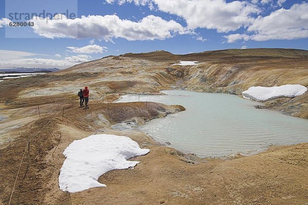 nahe  Vulkanausbruch  Ausbruch  Eruption  Zimmer  Wärme  Heiße Quelle  Krafla  Mývatn  Island  Stärke  Haltestelle  Haltepunkt  Station