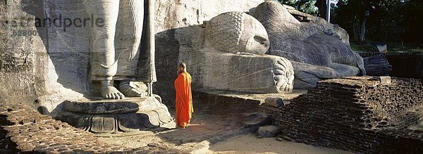 fünfstöckig  Buddhismus  UNESCO-Welterbe  Asien  Mönch  Sri Lanka