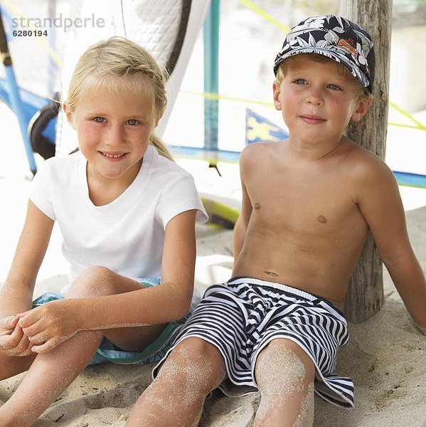 Windsurfer  surfer  Strand  Junge - Person  Mädchen