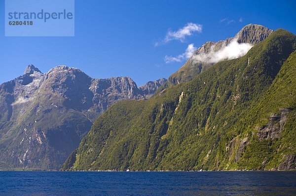 Pazifischer Ozean  Pazifik  Stiller Ozean  Großer Ozean  neuseeländische Südinsel  UNESCO-Welterbe  Fiordland National Park  Milford Sound  Neuseeland