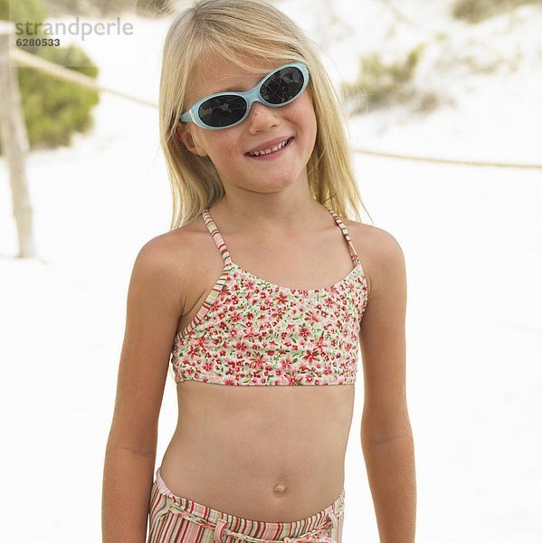Strand  Kleidung  Sonnenbrille  Mädchen