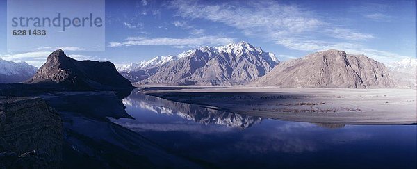 Panorama  Wasser  Berg  Fluss  Spiegelung  Asien  Pakistan