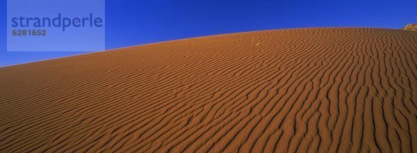 Panorama  Verletzung der Privatsphäre  Himmel  Sand  blau  Ansicht  Düne  Namibia  Namib  Reservat  Afrika