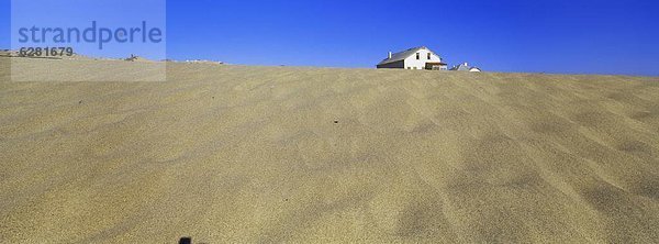 leer Außenaufnahme Wohnhaus begrenzen Stadt Namibia Zimmer Bergwerk Grube Gruben Afrika Diamant deutsch Kolmanskop