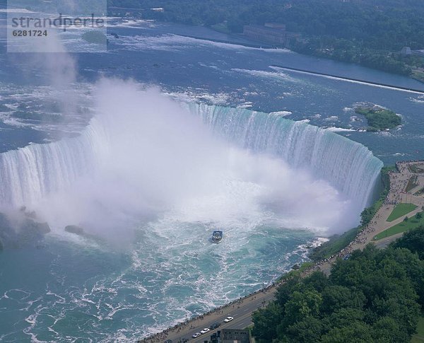 Nordamerika  Niagarafälle  Horseshoe Falls  Kanada  Ontario