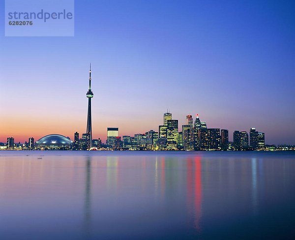 Skyline  Skylines  Großstadt  Turm  Kanada  Ontario  Toronto