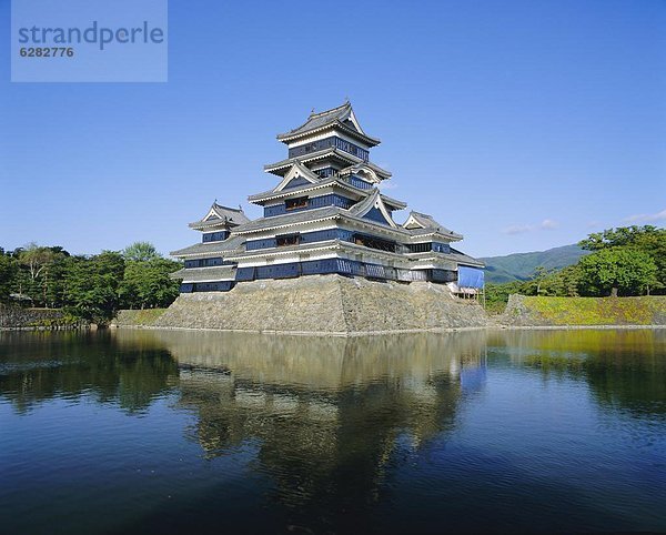 Matsumoto-Burg  Japan