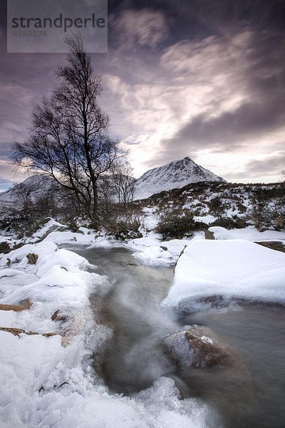 Europa  Tag  Großbritannien  Schnee  Fluss  Highlands  Schottland