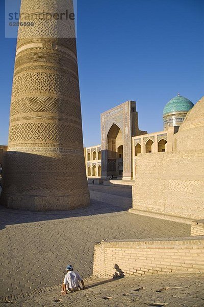 Asien  Zentralasien  Minarett  Moschee  Usbekistan