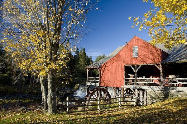 Amerika Mühle Laub Nordamerika umgeben Wasserfall Neuengland Verbindung alt Vermont Weston