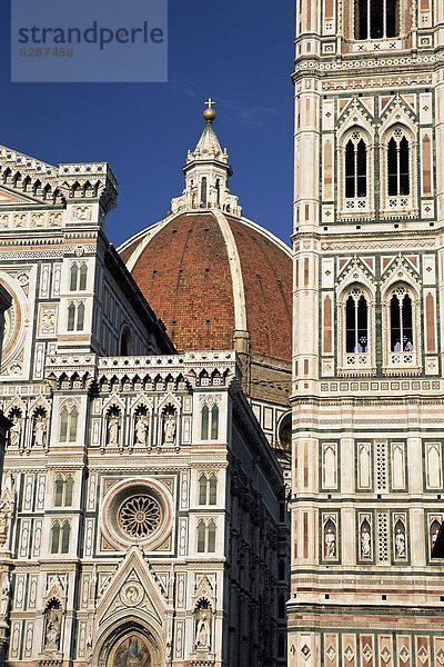 Europa  Kirchturm  Kathedrale  UNESCO-Welterbe  Florenz  Glocke  Italien  Toskana