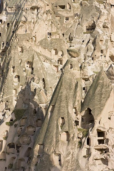 Wohnhaus Höhle Anatolien Kappadokien Eurasien alt Türkei Uchisar