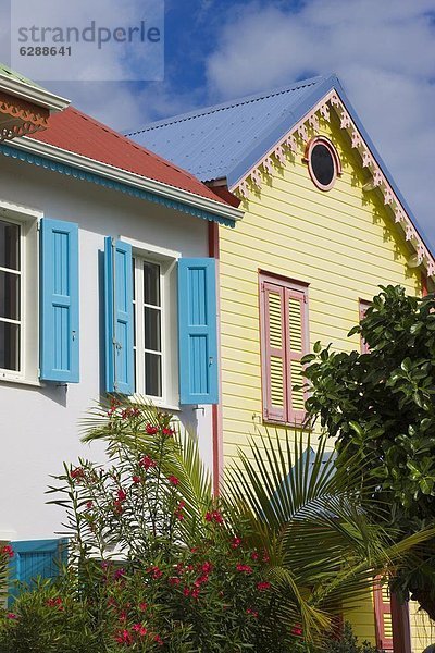 Strand Gebäude streichen streicht streichend anstreichen anstreichend Karibik Westindische Inseln Mittelamerika Leeward Islands