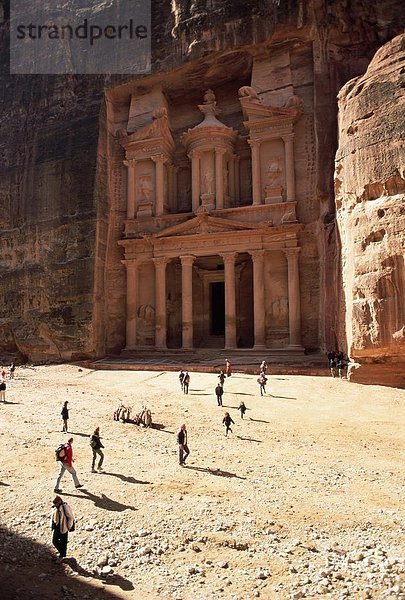 Silhouette  Tourist  frontal  Naher Osten  UNESCO-Welterbe
