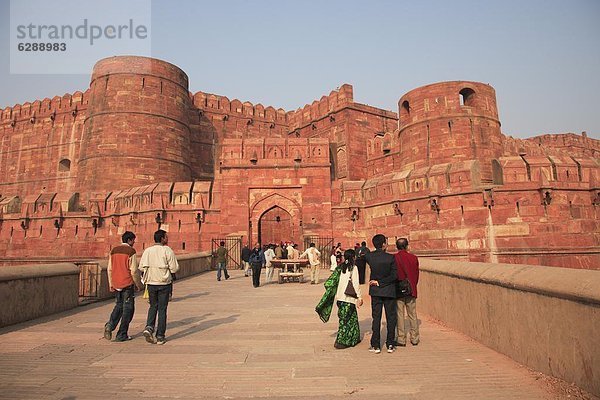 Eingang zum Agra Fort  UNESCO Weltkulturerbe  Agra  Uttar Pradesh state  Indien  Asien