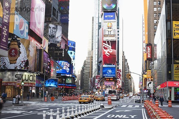 Vereinigte Staaten von Amerika  USA  New York City  Nordamerika  Innenstadt  Manhattan  Times Square