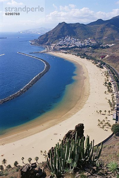Europa  Ansicht  Atlantischer Ozean  Atlantik  Kanaren  Kanarische Inseln  Luftbild  Fernsehantenne  Santa Cruz de Tenerife  Spanien  Teneriffa