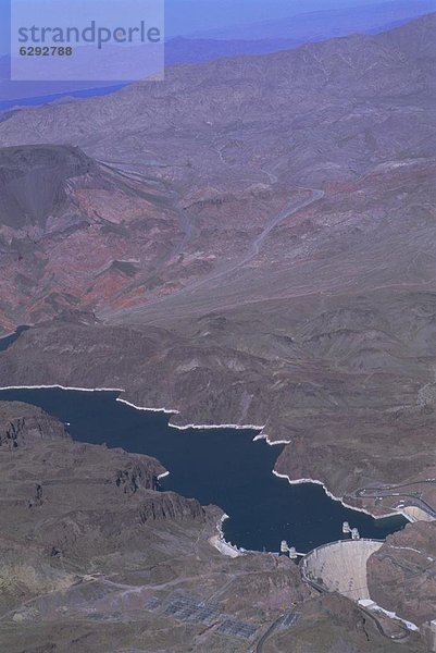 Vereinigte Staaten von Amerika  USA  Staubsauger  See  Nordamerika  Nevada  Ansicht  Damm  Luftbild  Fernsehantenne