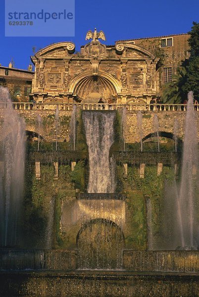 Springbrunnen  Brunnen  Fontäne  Fontänen  Europa  Ehrfurcht  Garten  UNESCO-Welterbe  Latium  Zierbrunnen  Brunnen  Italien  Tivoli  Villa