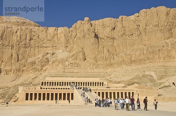 Nordafrika  Tourist  Fluss  Besuch  Treffen  trifft  UNESCO-Welterbe  Afrika  Ägypten