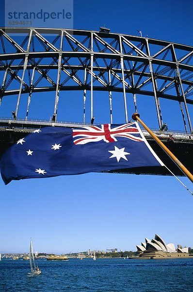 Hafen Wohnhaus Brücke Fahne Australien New South Wales Oper Sydney