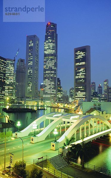 Skyline  Skylines  Finanzen  Brücke  Ortsteil  Singapur