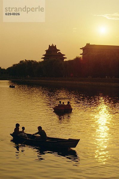 nahe  Großstadt  See  Boot  verboten  Rudern  Peking  Hauptstadt  China