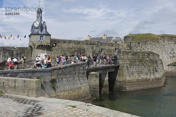 Frankreich  Europa  Wand  Eingang  Stadt  Damm  Bretagne  alt
