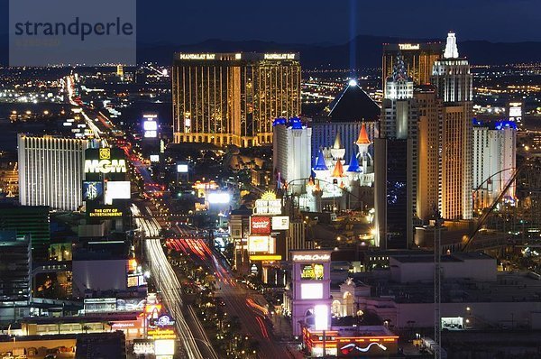 Vereinigte Staaten von Amerika  USA  Nacht  Neonlicht  Beleuchtung  Licht  Nordamerika  Nevada  Las Vegas