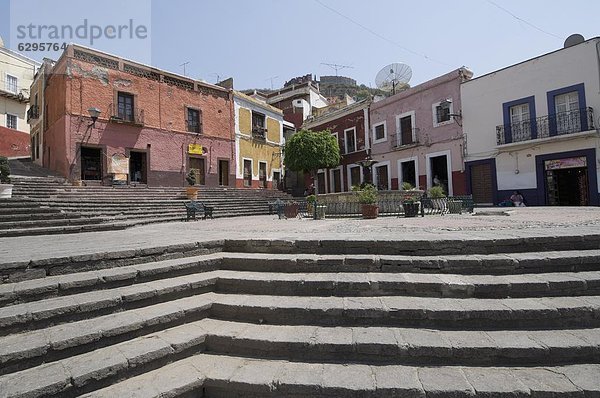 Plaza de Los Angeles in Guanajuato  ein UNESCO Weltkulturerbe  Bundesstaat Guanajuato  Mexiko  Nordamerika