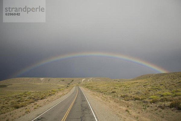 über  Bundesstraße  Argentinien  Regenbogen  Südamerika