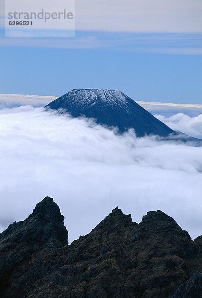 kegelförmig  Kegel  Wellington  Hauptstadt  Vulkan  hoch  oben  Tongariro  Berg  Zimmer  neuseeländische Nordinsel  Australasien  neu