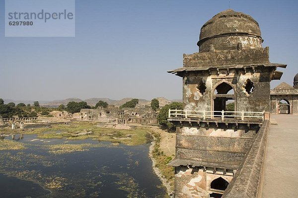 Monarchie  Palast  Schloß  Schlösser  Schiff  Indien  Madhya Pradesh