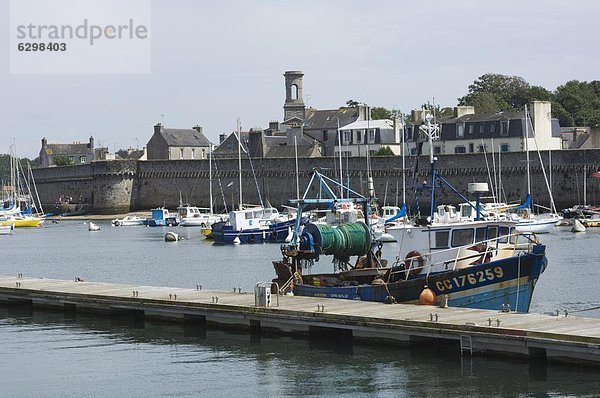 Hafen  Frankreich  Europa  Wand  Stadt  angeln  Bretagne  alt