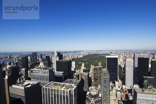 Hohe Ansicht des Central Park und Upper Manhattan  New York City  New York  Vereinigte Staaten von Amerika  Nordamerika