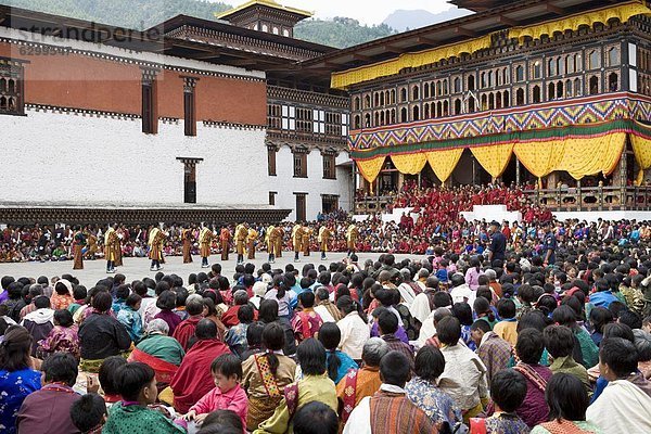 Buddhistische Festival (Tsechu)  Trashi Chhoe Dzong  Thimphu  Bhutan  Asien