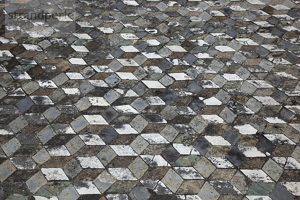 Mosaik mit dreidimensionalem Effekt in einer Therme in Pompeji  Kampanien  Italien  Europa