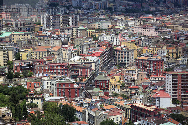Blick auf Neapel  Kampanien  Italien  Europa