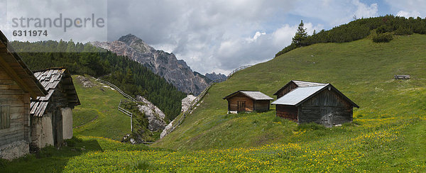 Almütten in den Dolomiten  Südtirol  Italien
