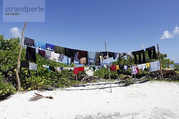 Strand Wäscheleine Malediven Atoll blöken