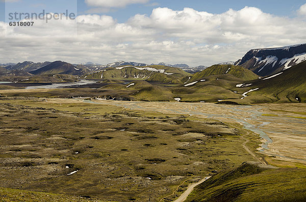 Rhyolith-Berge  Fluss JökulgilskvÌsl  Landmannalaugar  Fjallabak Naturschutzgebiet  Hochland  Island  Europa