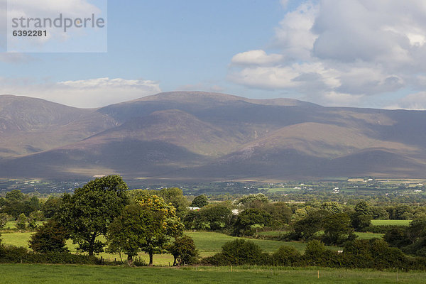Berglandschaft der Dingle-Halbinsel  County Kerry  Irland  Europa