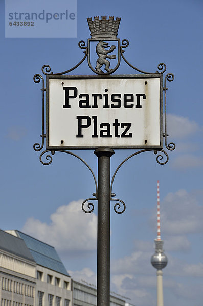 'Schild ''Pariser Platz''  Berlin  Deutschland  Europa'