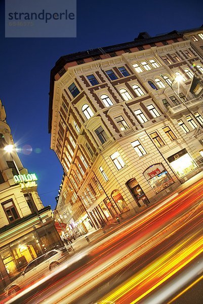 Stadtverkehr in der Nacht