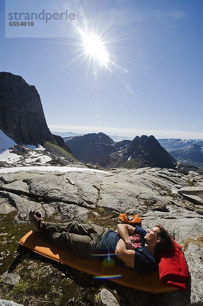 Berg  schlafen  Berggipfel  Gipfel  Spitze  Spitzen  wandern