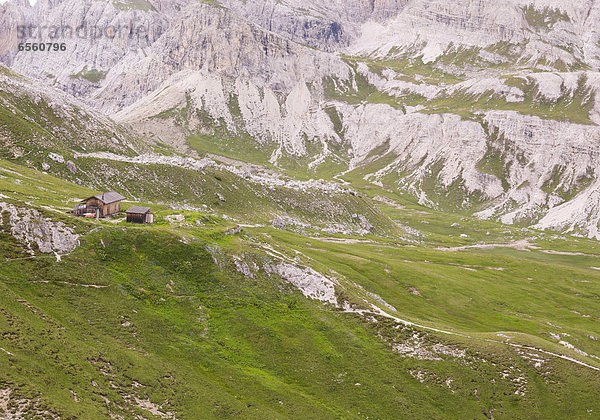 Europa  Italien  Berghütte im Nationalpark Sextner Dolomiten